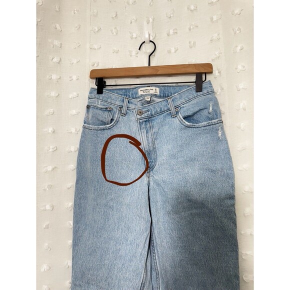 Abercrombie & Fitch 90's Straight Ultra High Rise Curve Love Jeans Size 27/4 L - Picture 5 of 5